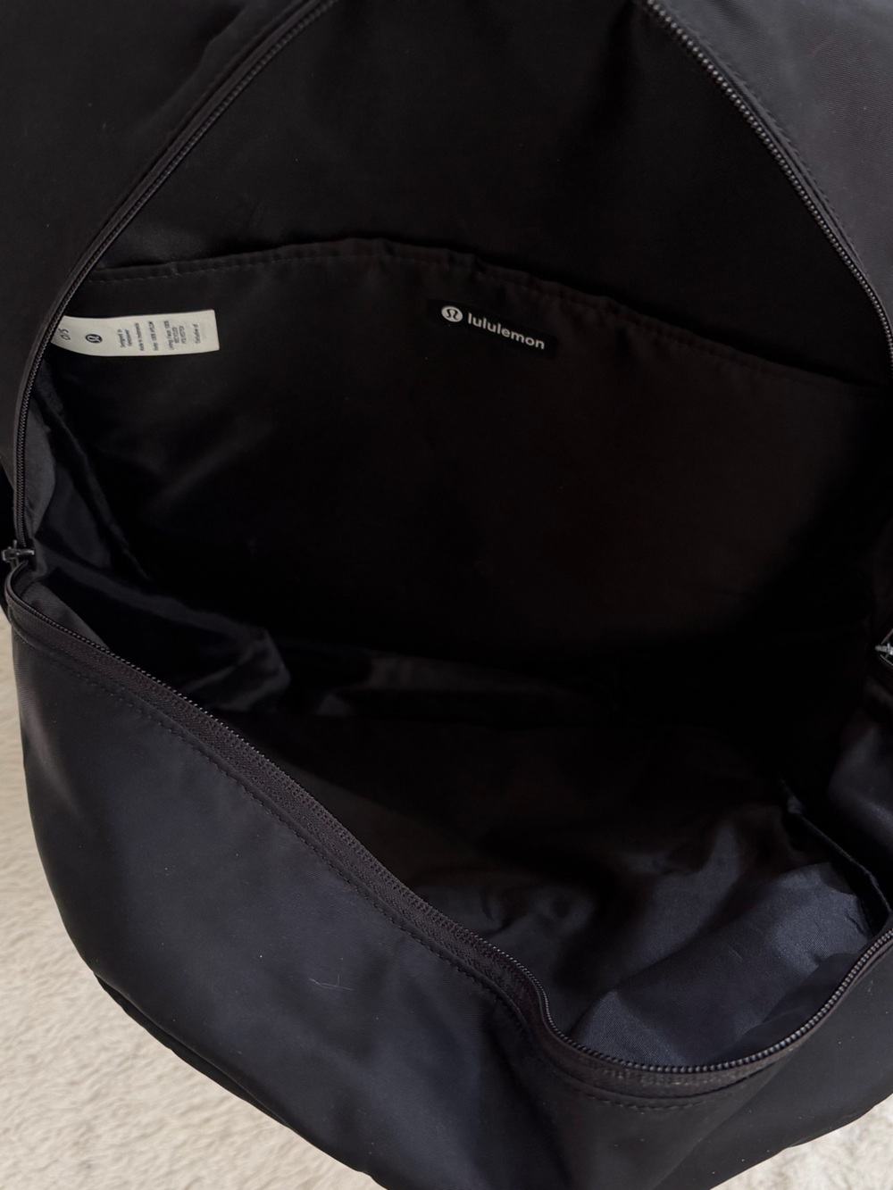 Lululemon Everywhere Backpack 22L - Picture 2 of 11